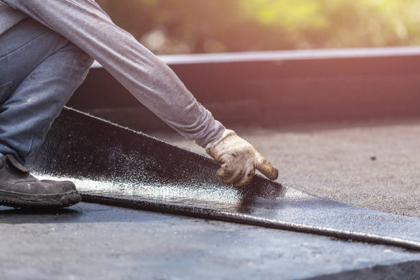 Professional Crawl Space Encapsulation technician working in Bolindale, OH